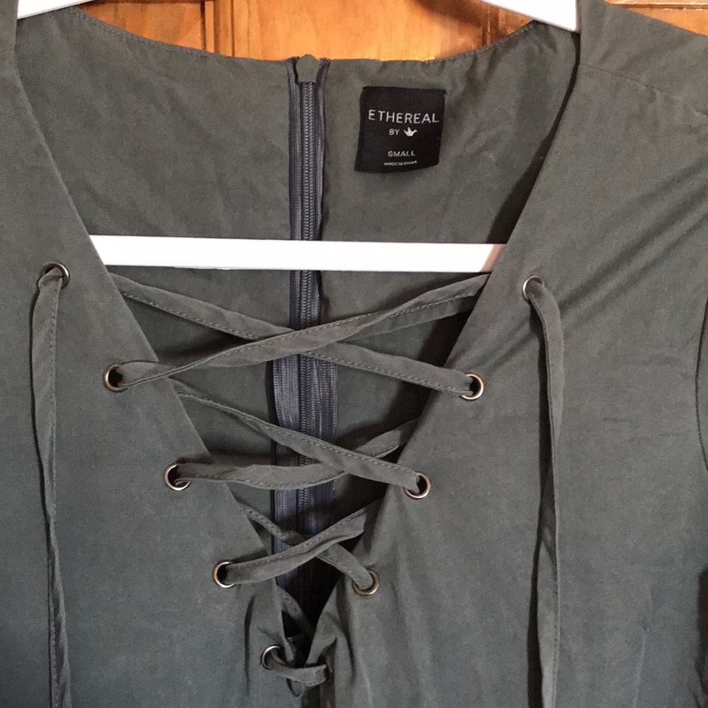 Romper - Picture 2 of 4